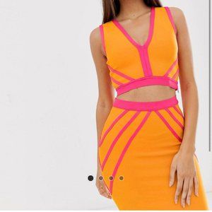 The Girlcode bandage mesh v-neck crop top in colorblock UK 8 US 4 EU 36